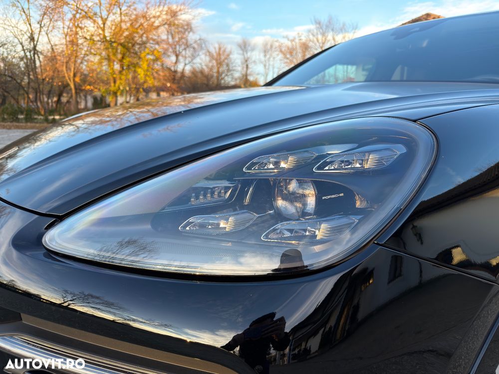 Porsche Cayenne Coupe S E-Hybrid Tiptronic S - 11