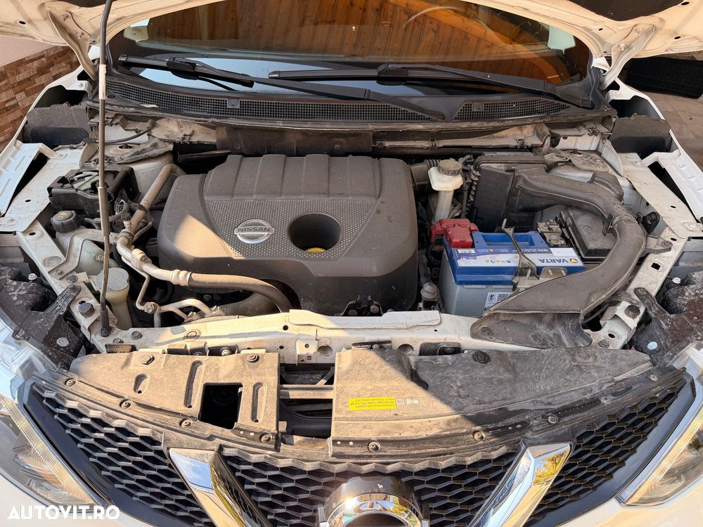 Nissan Qashqai 1.5 DCI Start/Stop N-Connecta - 9