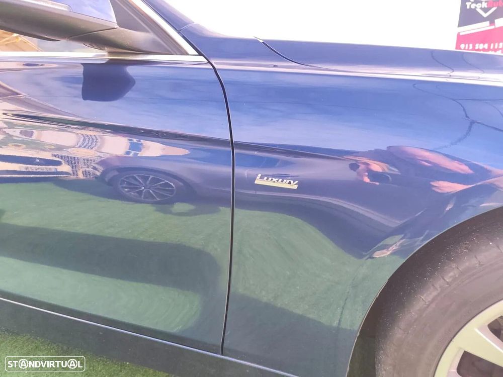 BMW 320 d Line Sport - 17