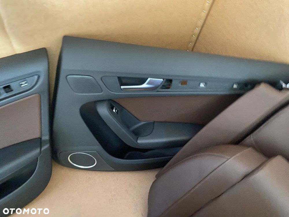 Audi A5 8T lift Sportback S-Line Fotel fotele czarne lub brązowe kanapa boczki  N5W Skórzany Milano grzane wentylowane 28km - 32
