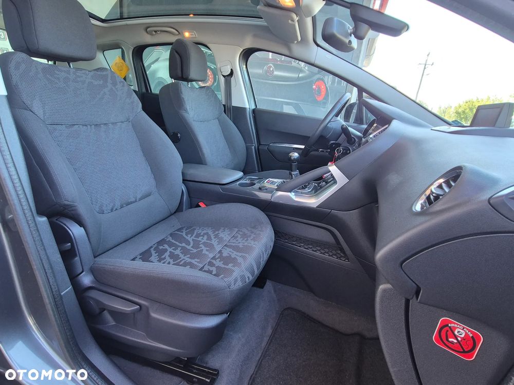 Peugeot 3008 120 VTi Premium - 32
