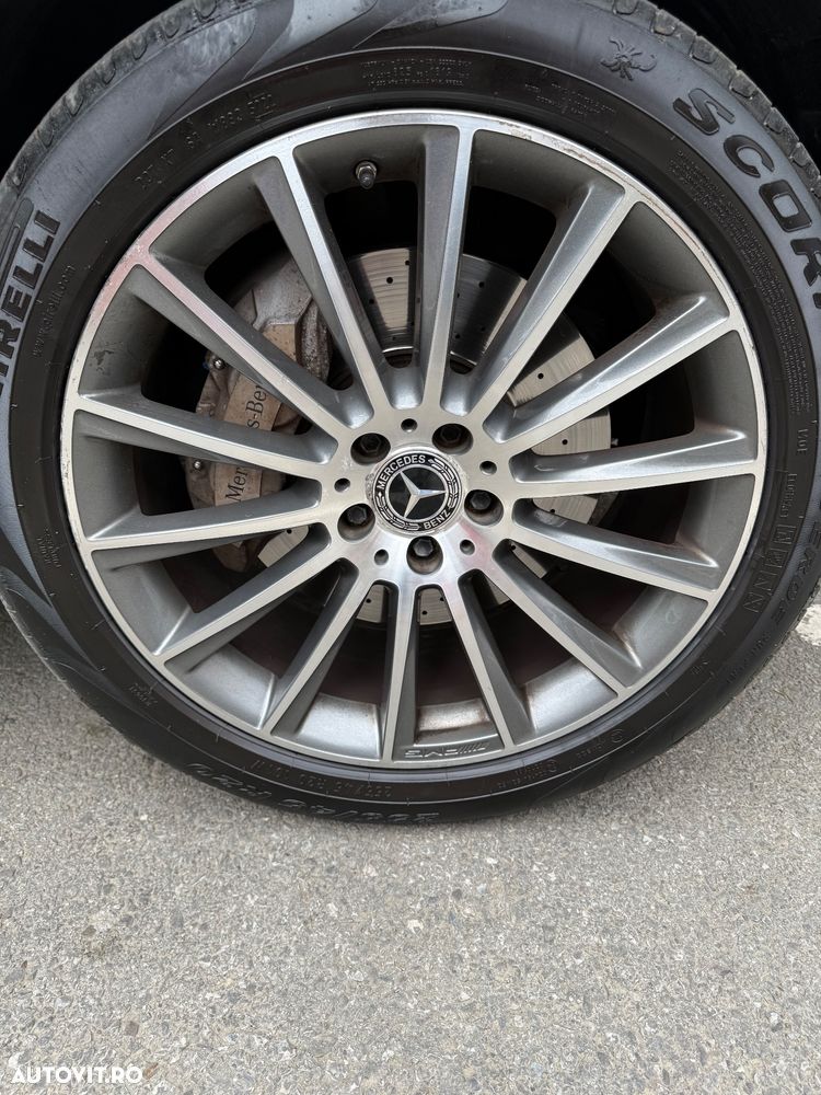 Mercedes-Benz GLC 250 d 4MATIC 9G-TRONIC AMG Line - 13