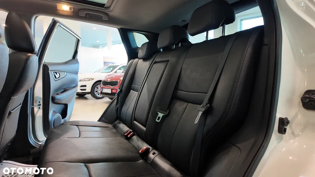 Nissan Qashqai 1.6 dCi 4x4 I-Way S&S - 30
