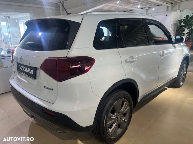Suzuki Vitara 1.4 Boosterjet 6MT MHEV Passion - 2