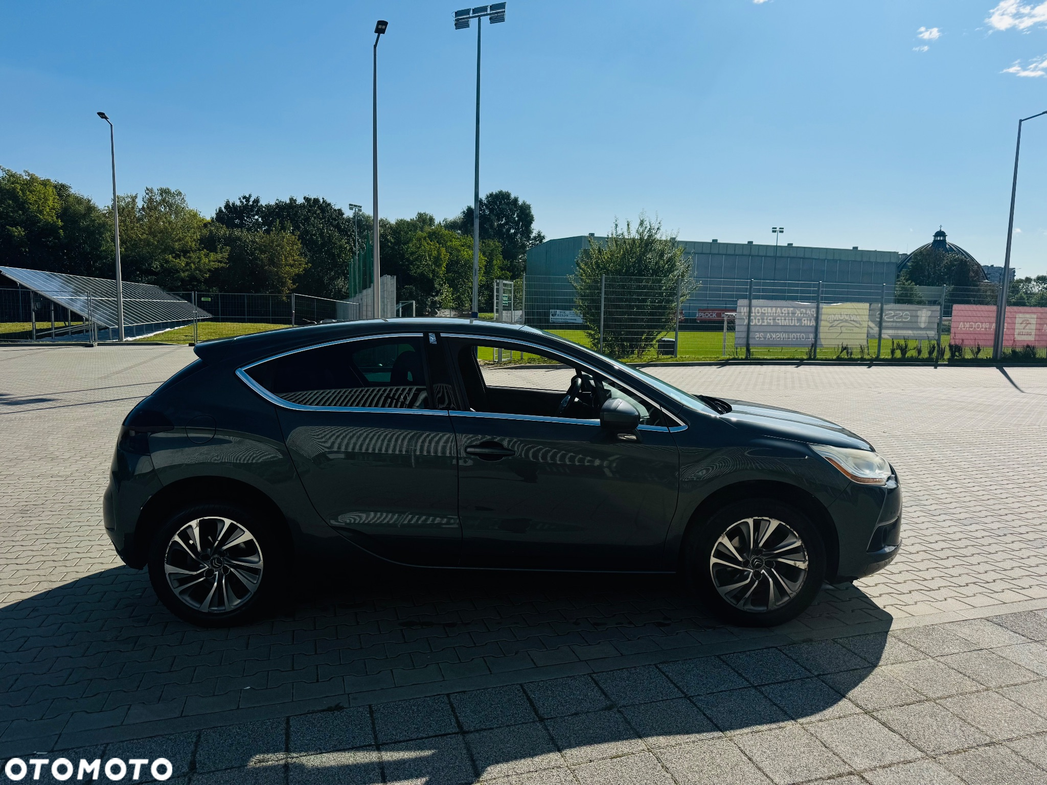 Citroën DS4 1.6 HDi Chic - 8