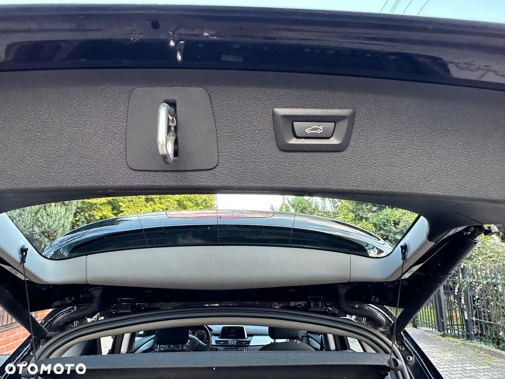 BMW Seria 2 218i Advantage - 25