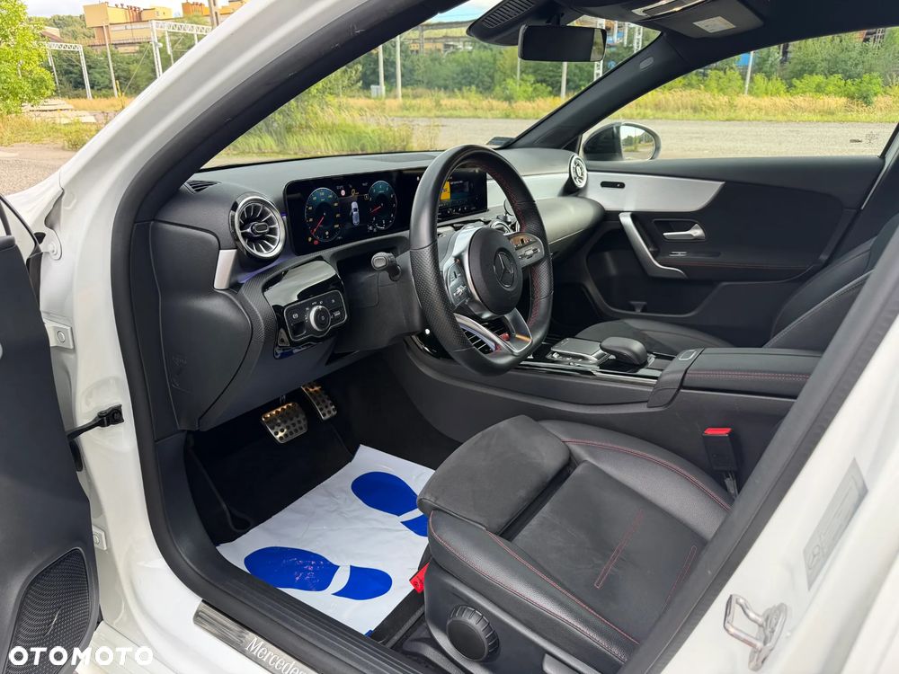 Mercedes-Benz Klasa A 200 4-Matic AMG Line 8G-DCT - 13