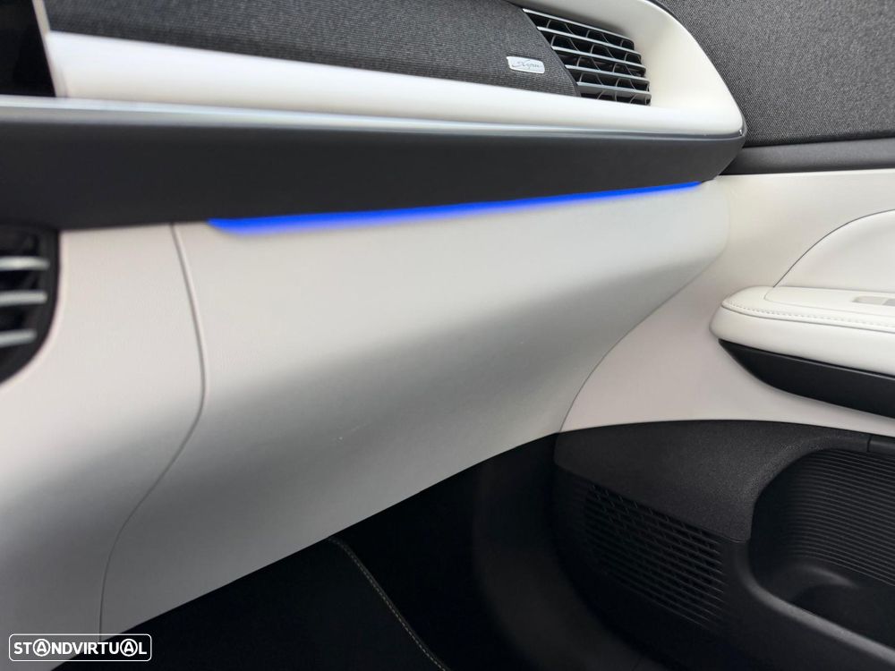 Xpeng G6 66 kWh Standard Range - 28