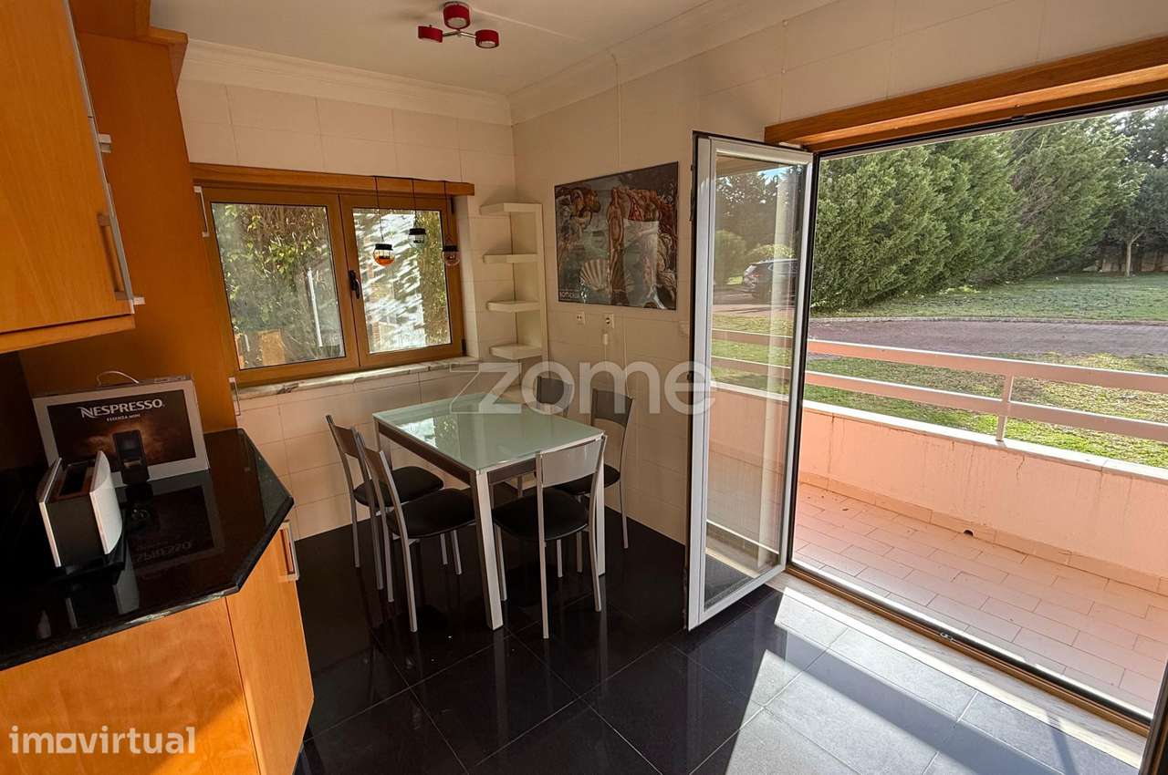 QUINTA DA BELOURA II – Condomínio privado c/ Box, jardim e piscina - Grande imagem: 4/20