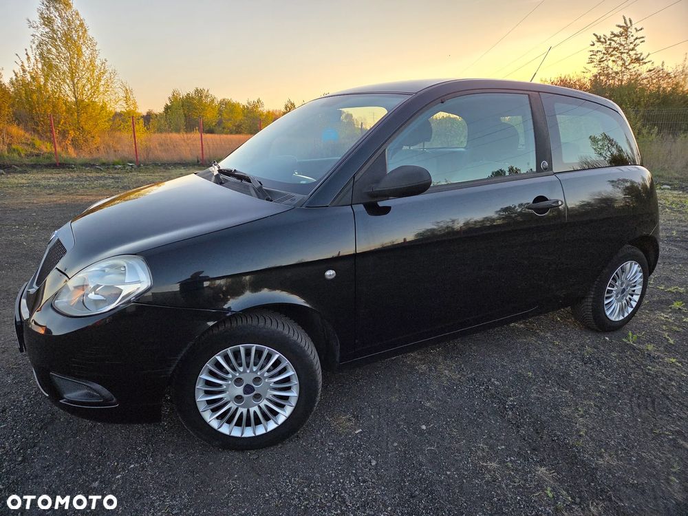 Lancia Ypsilon Y 1.2 8v Oro - 7