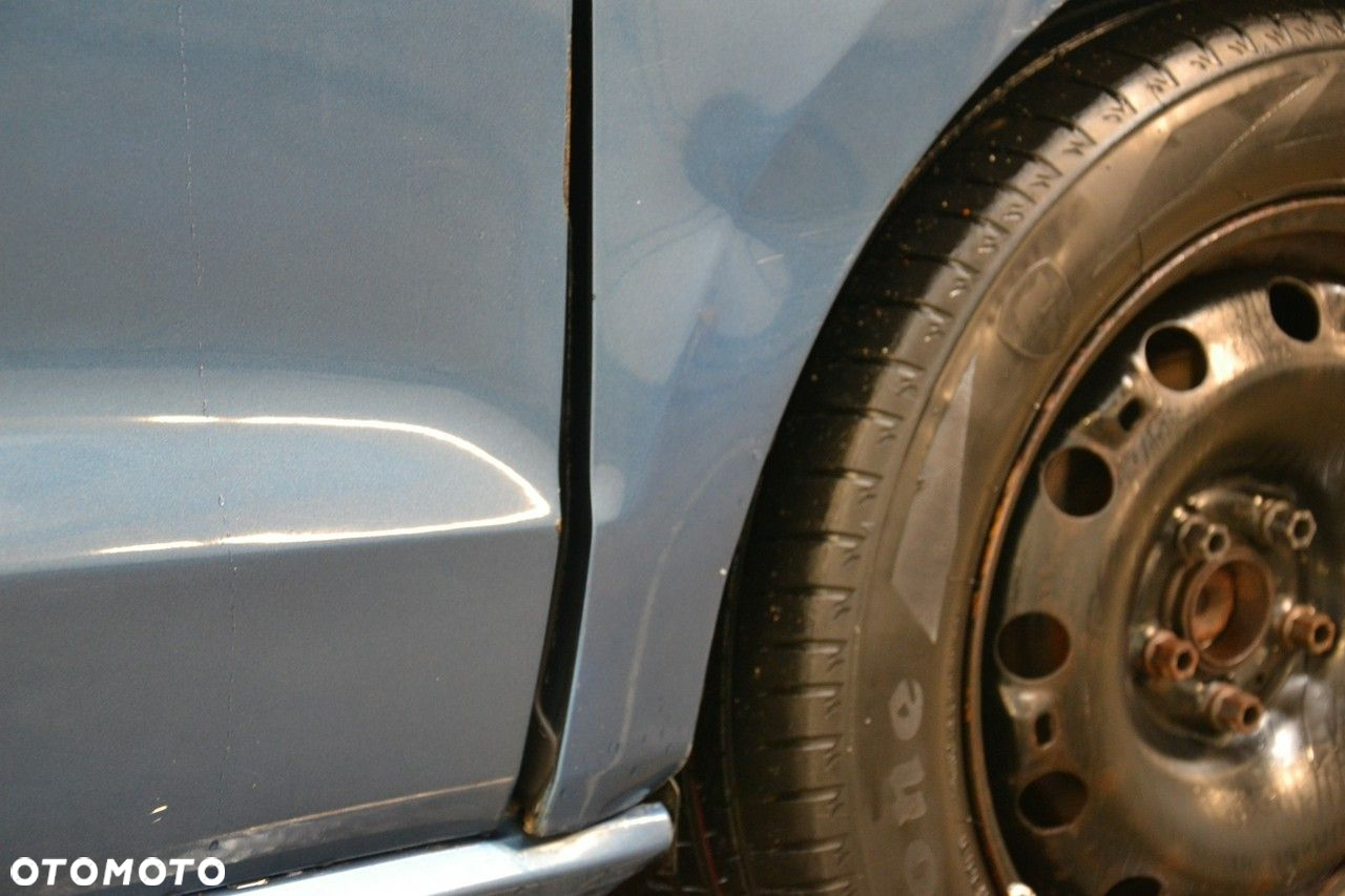 Volkswagen Polo - 12