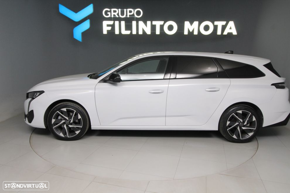 Peugeot 308 SW 1.2 PureTech Allure EAT8 - 5