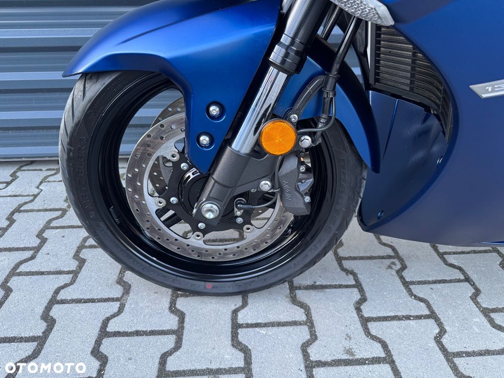 Yamaha FJR - 18