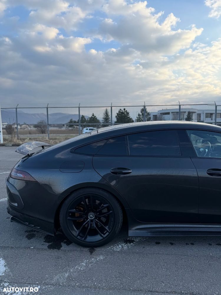 Mercedes-Benz AMG GT 4-door Coupe - 3