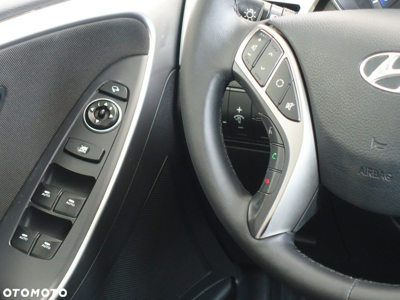 Hyundai i30 blue 1.6 CRDi Trend - 21