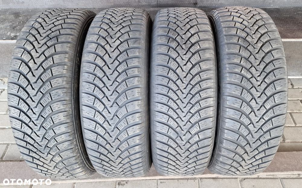 OPONY ZIMA FALKEN EUROWINTER 215/65 R17 17" - 2