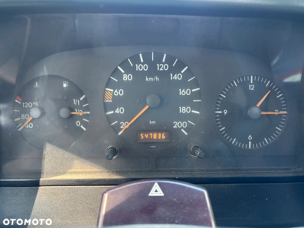 Mercedes-Benz Sprinter 410D - 11