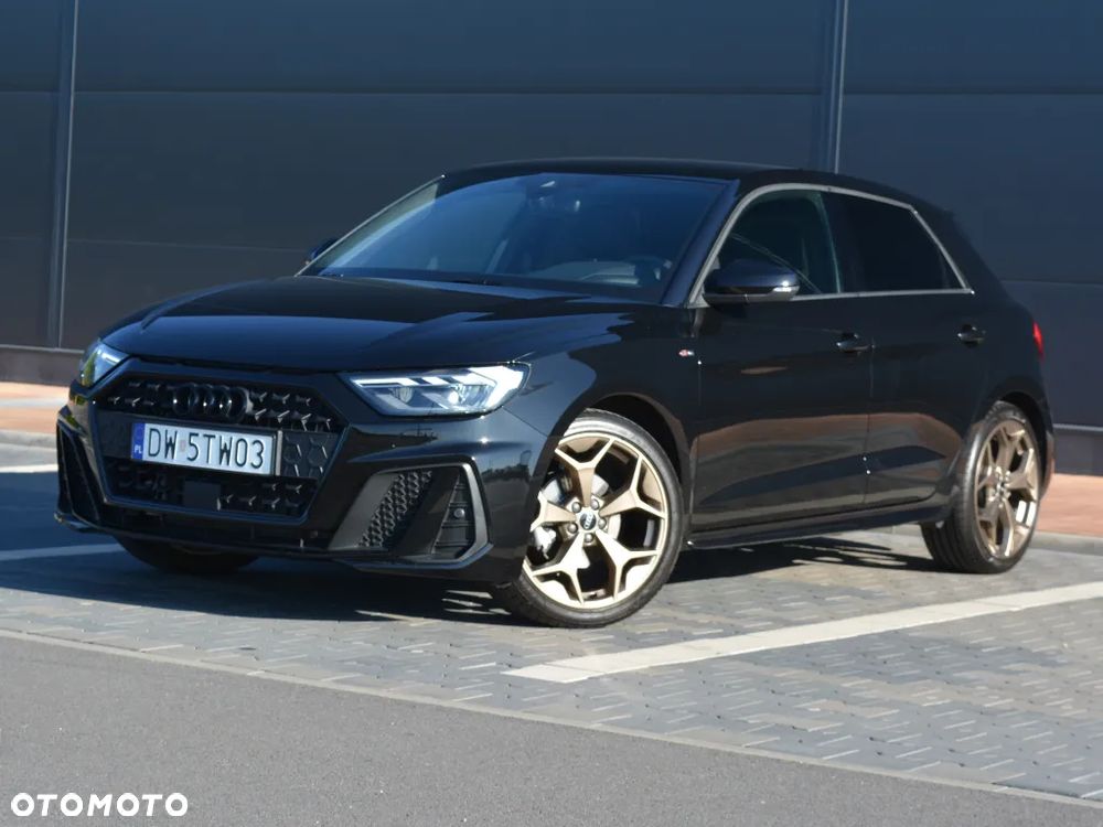 Audi A1 Sportback 35 TFSI S-Line S tronic - 4