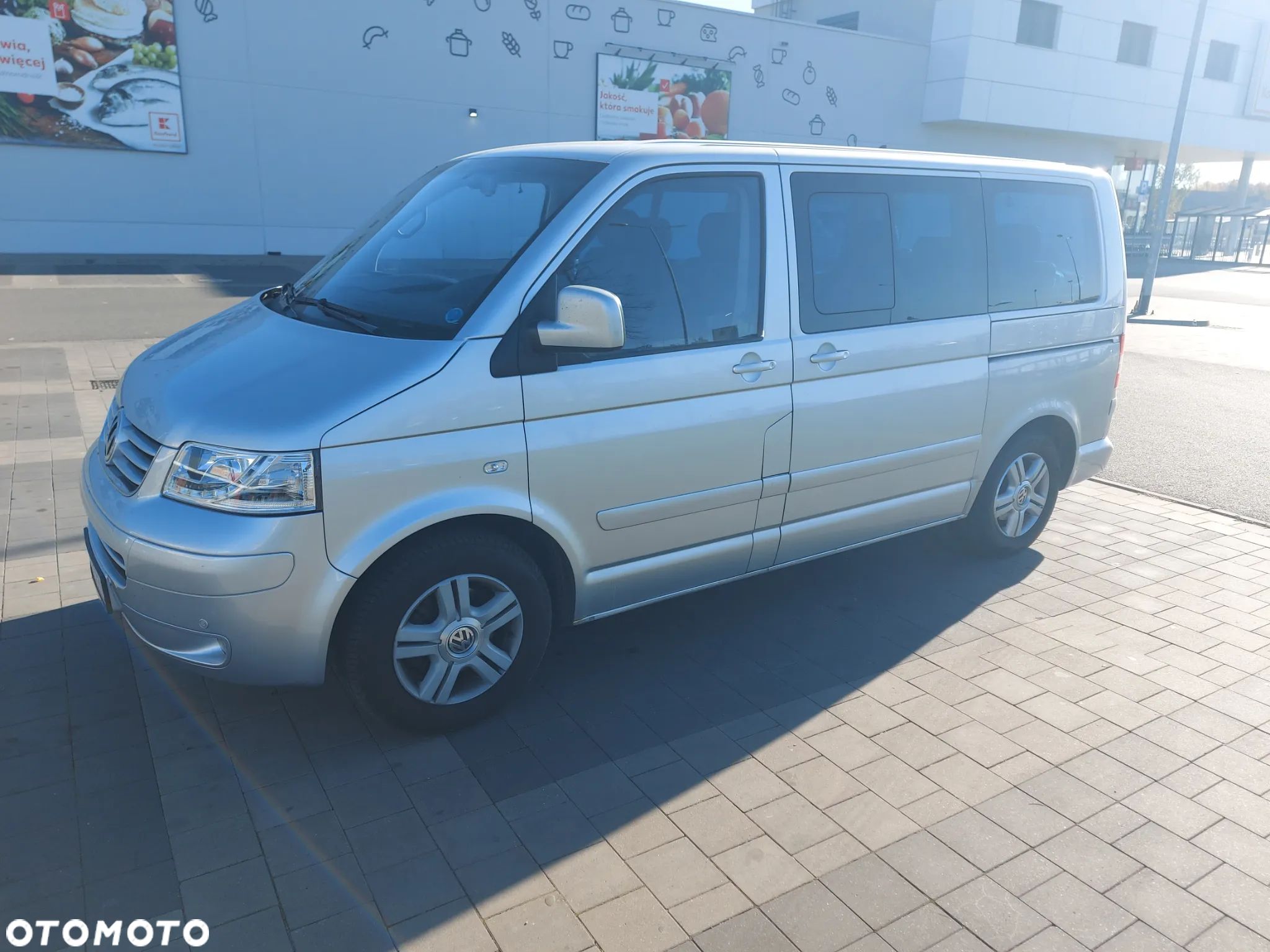 Volkswagen Multivan TDI L1 Highline - 1