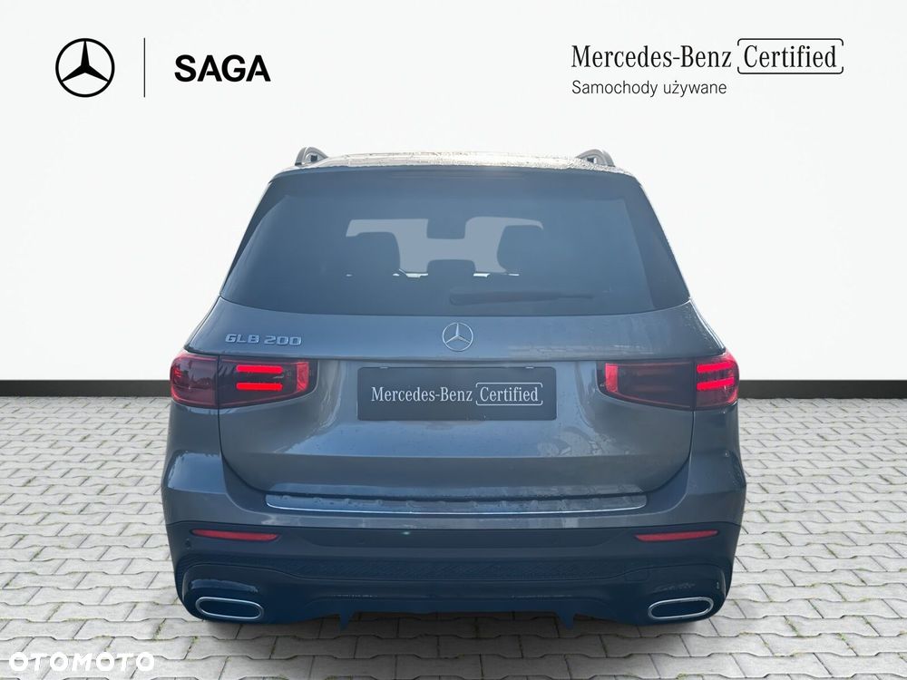 Mercedes-Benz GLB - 6