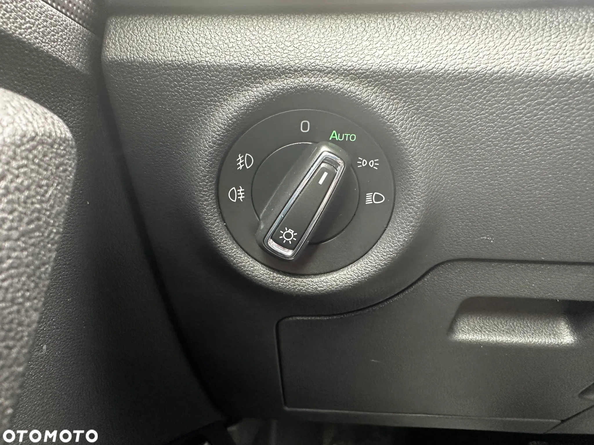 Skoda Kamiq 1.0 TSI Style DSG - 14