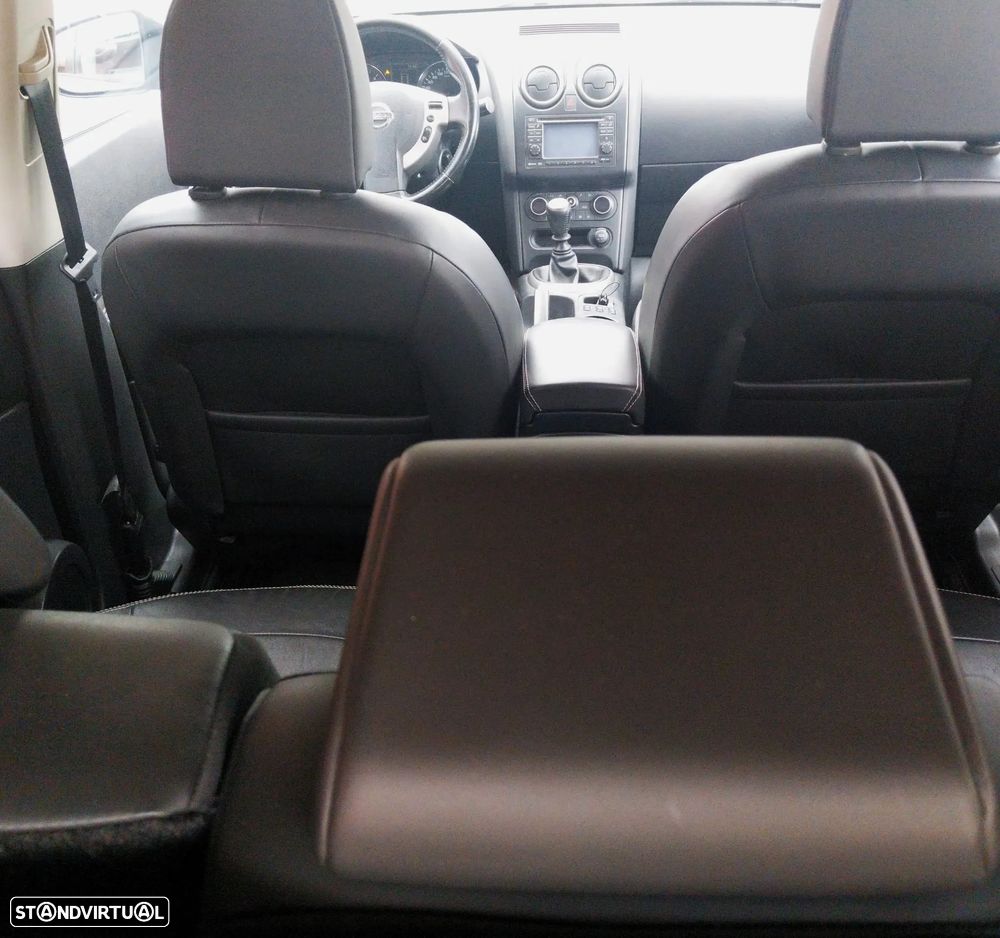 Nissan Qashqai +2 1.6 dCi Tekna Premium 18 - 7