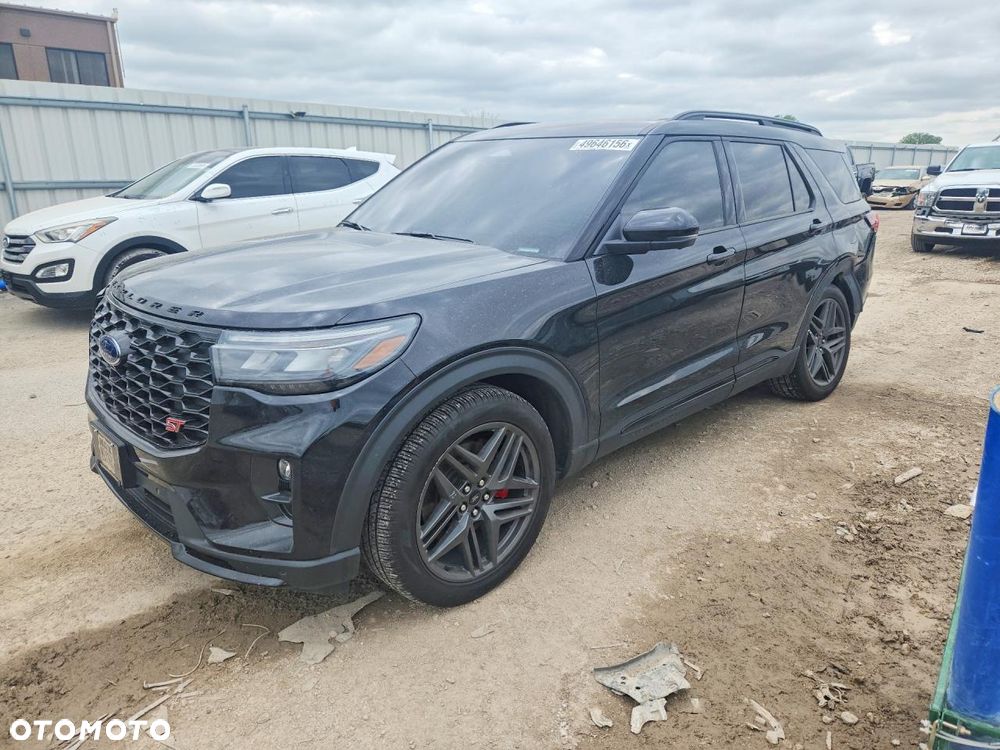 Ford Explorer - 2