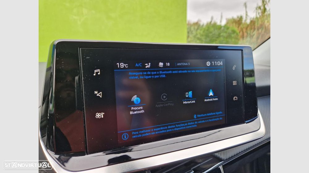 Peugeot 2008 1.2 PureTech Allure - 20