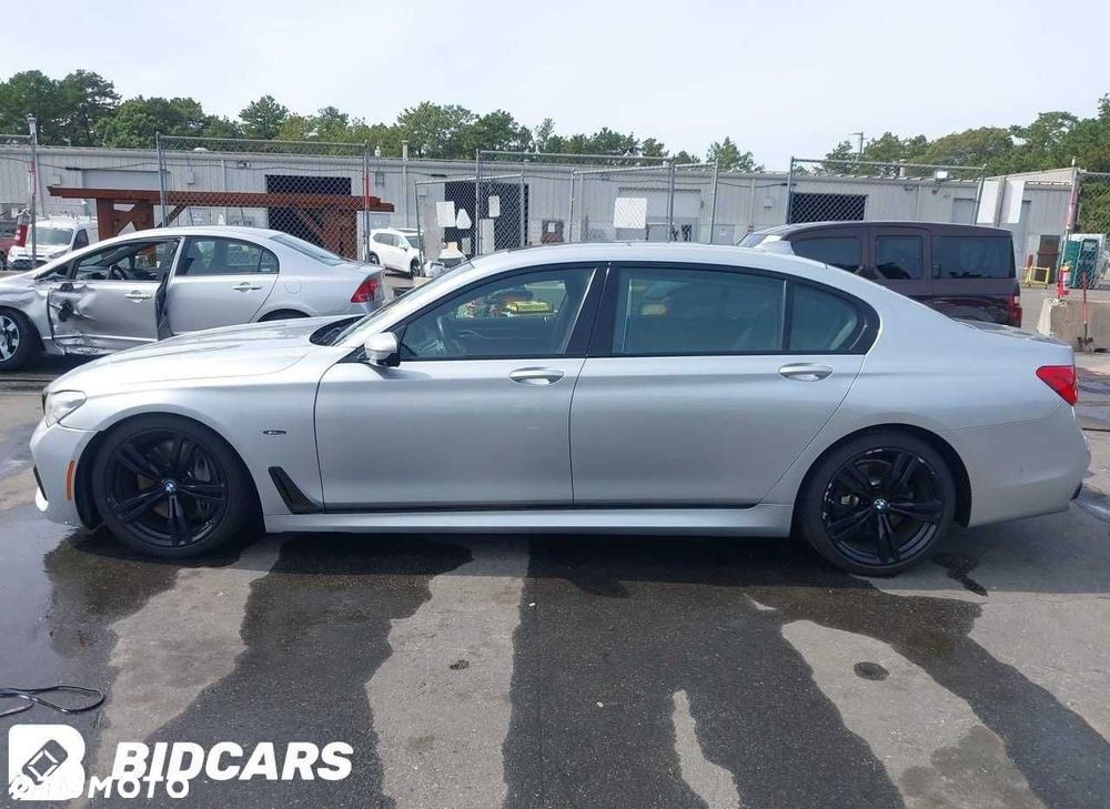 Części do BMW Serii 7 750i xDrive 2016, silnik 4.4L, samochód z USA - 8