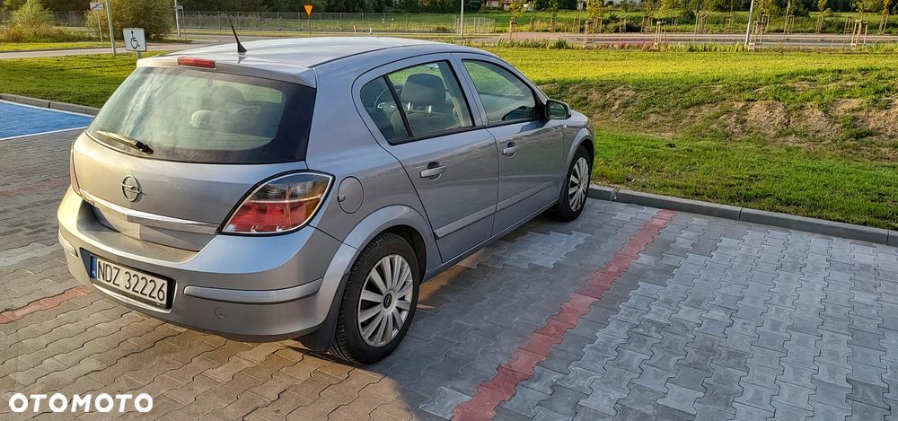 Opel Astra 1.6 Enjoy - 5