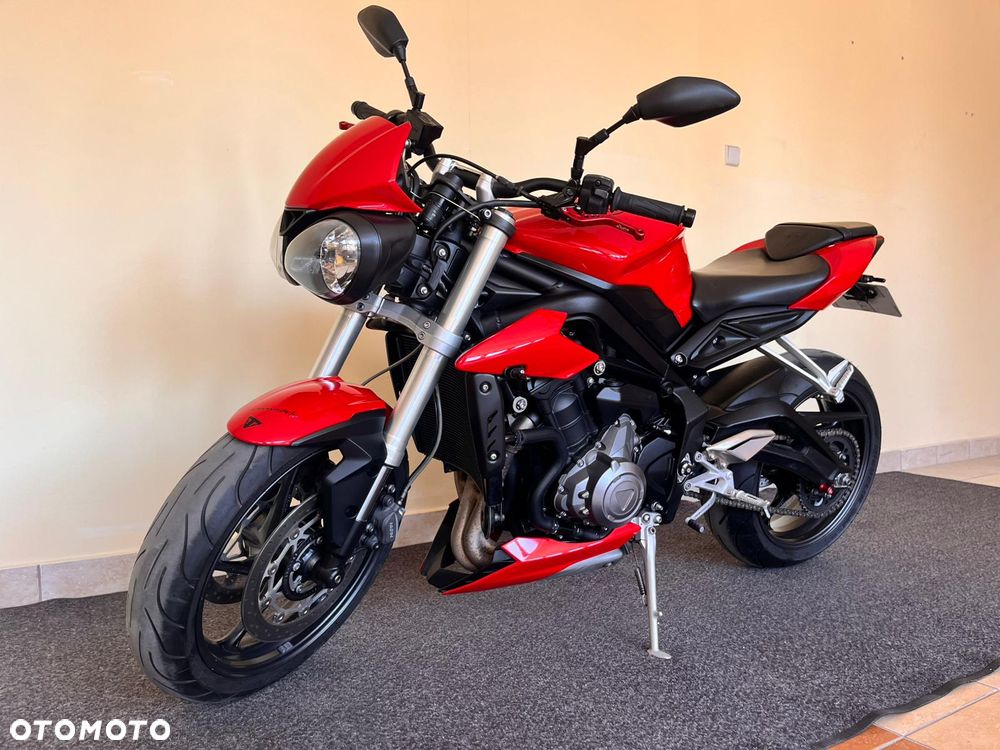 Triumph Street Triple - 5