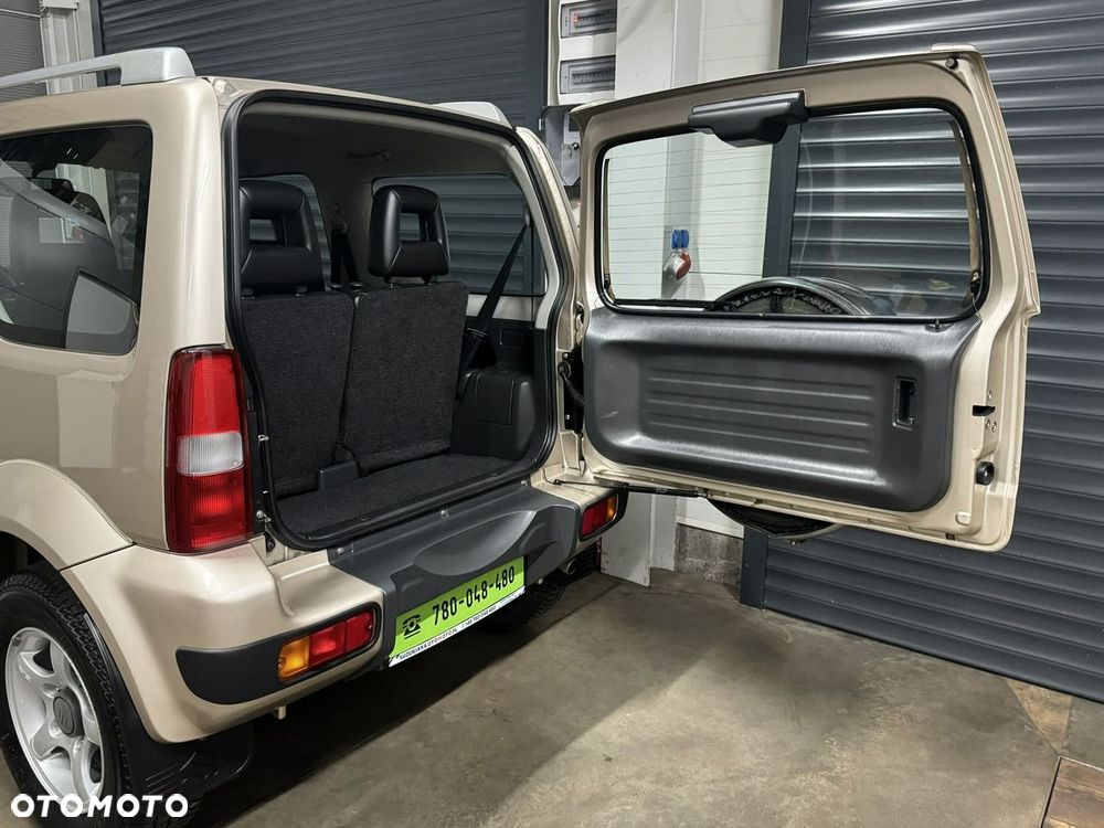 Suzuki Jimny - 22