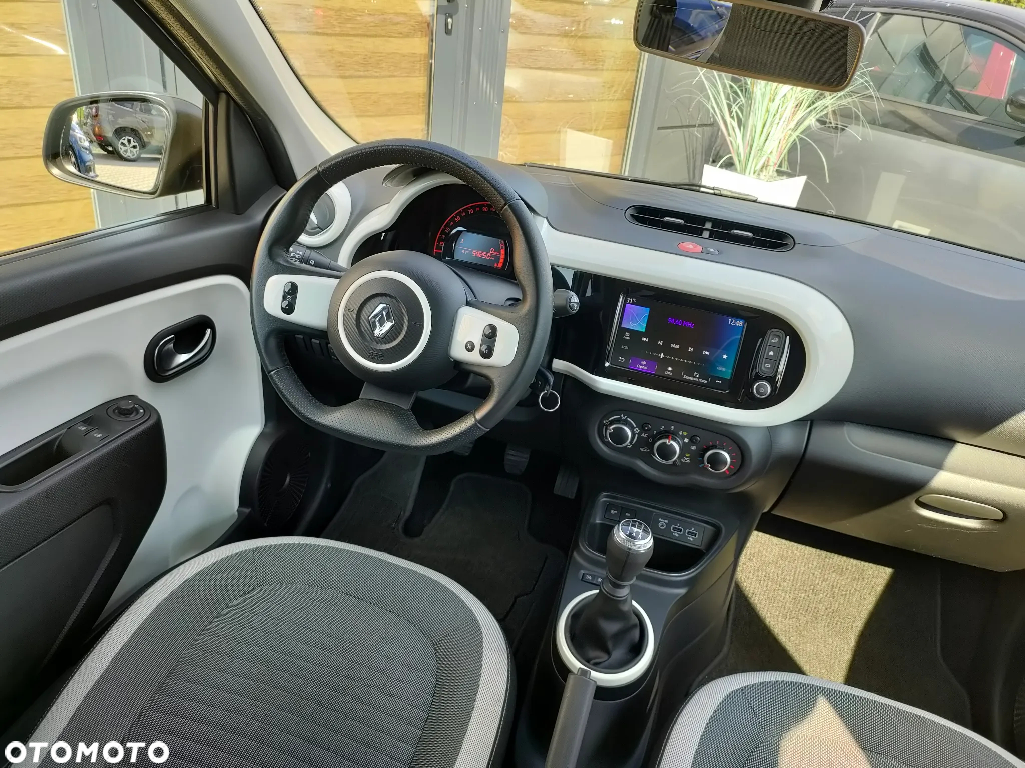 Renault Twingo TCE 90 LIMITED - 19