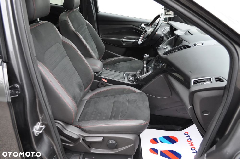Ford Kuga 2.0 TDCi 4x4 Individual - 16