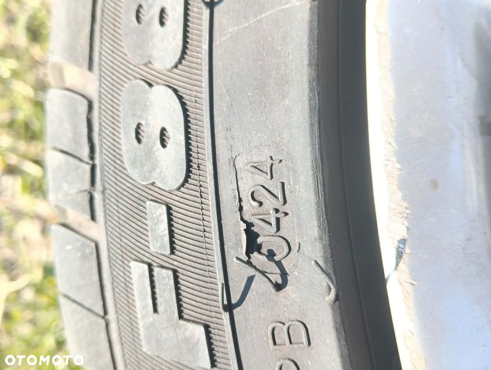 Audi A4 Avant 2.0 TDI DPF quattro - 7