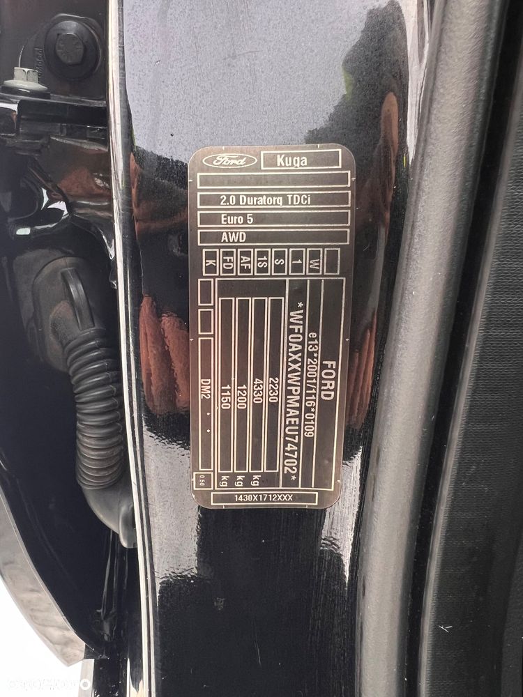 Ford Kuga 2.0 TDCi 4x4 Titanium - 12