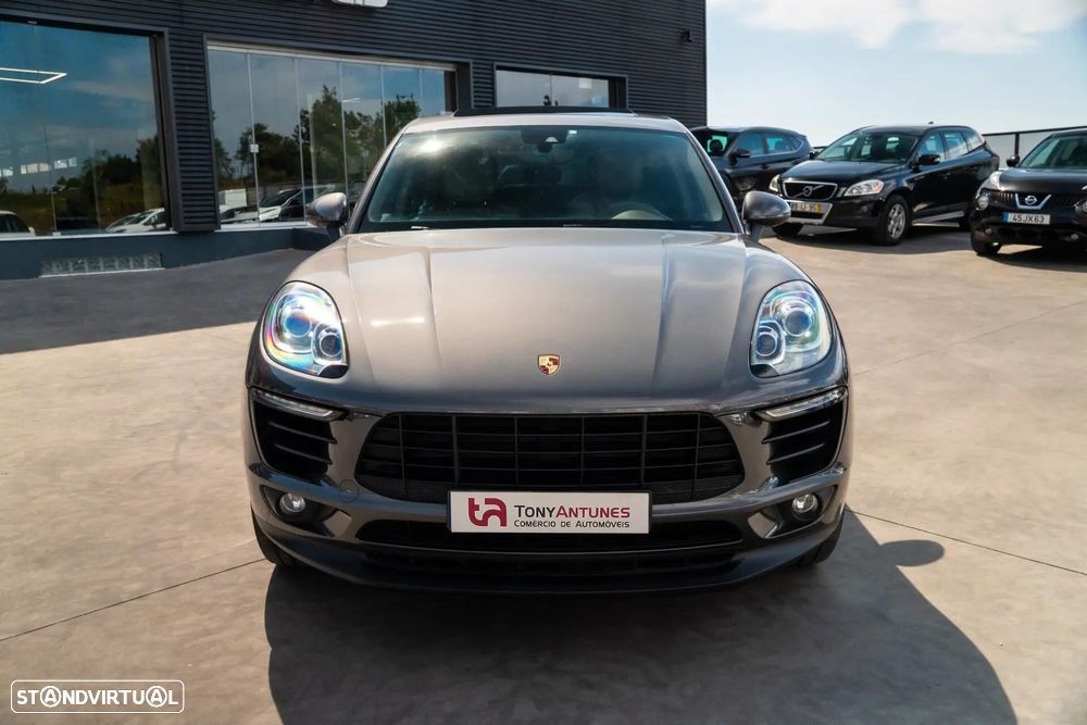 Porsche Macan S - 29