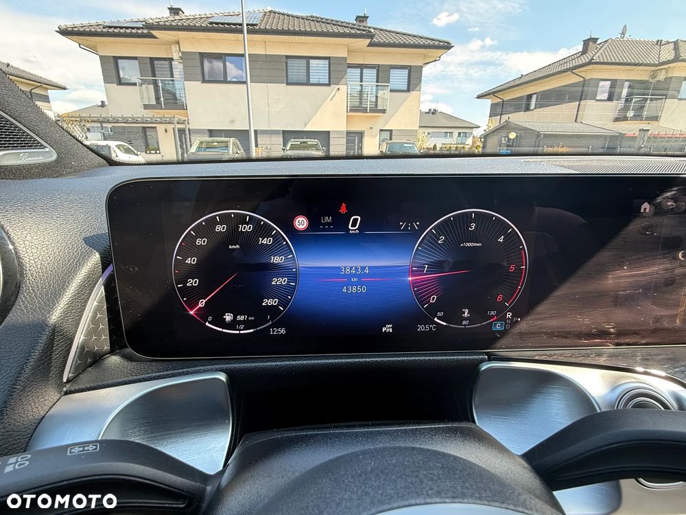 Mercedes-Benz GLB 200 d 4-Matic Progressive 8G-DCT - 24