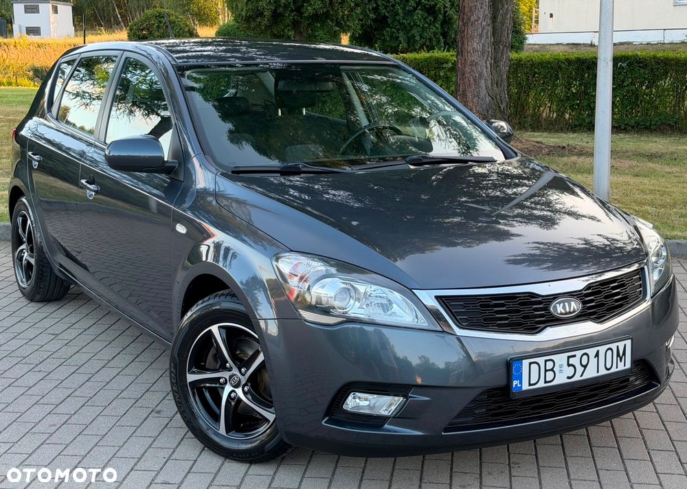 Kia Ceed 1.6 CVVT Dream-Team Edition - 7