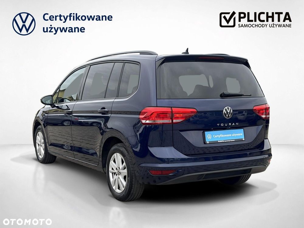 Volkswagen Touran - 4
