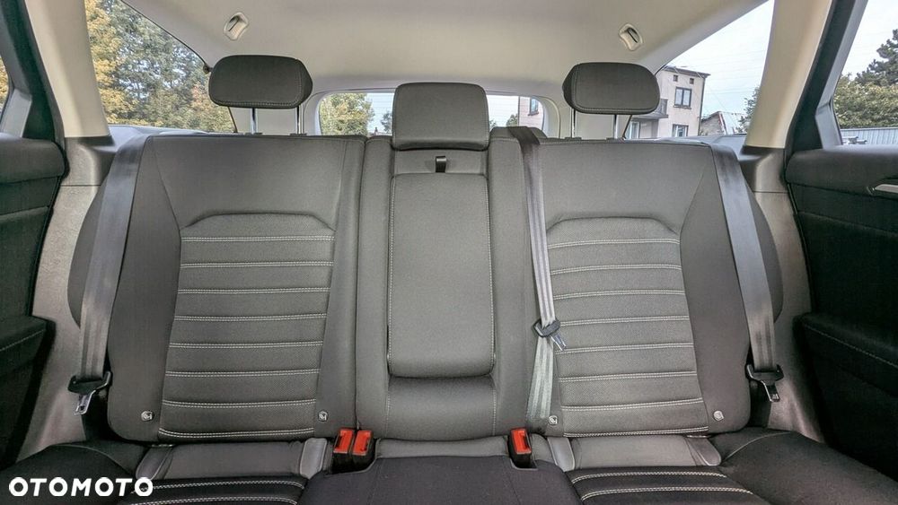 Ford Mondeo - 17