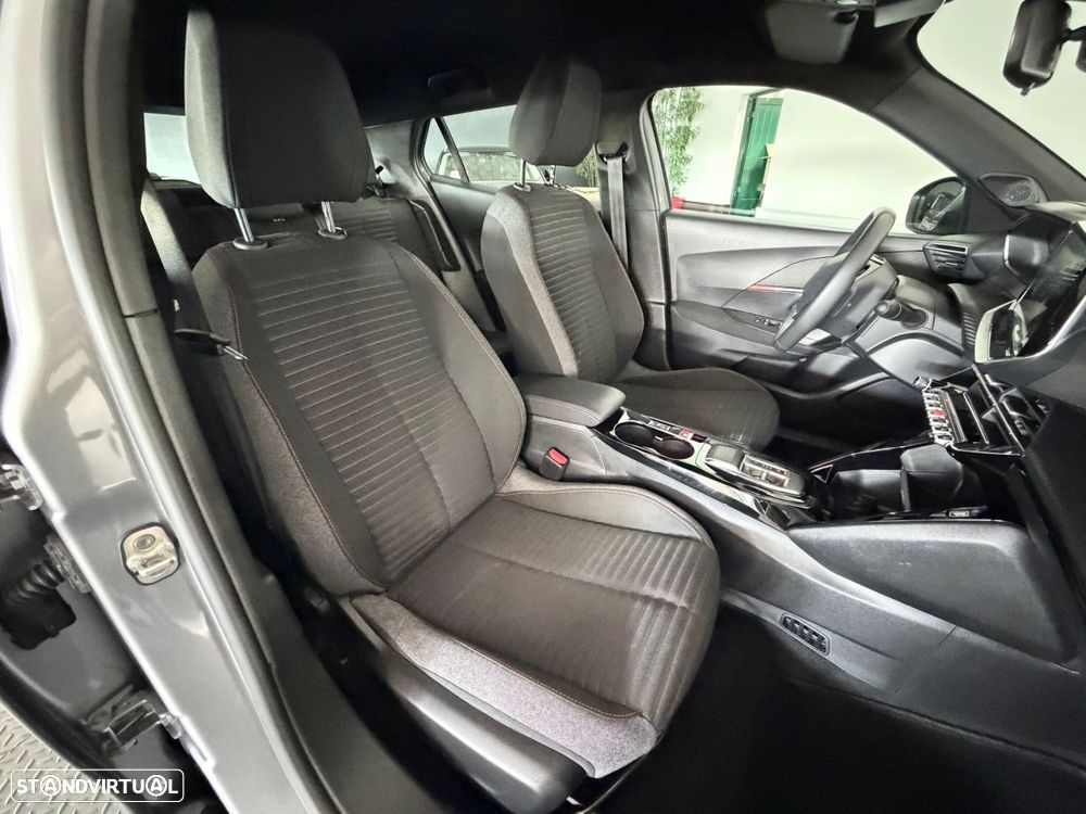 Peugeot e-2008 50 kWh Active Pack - 27