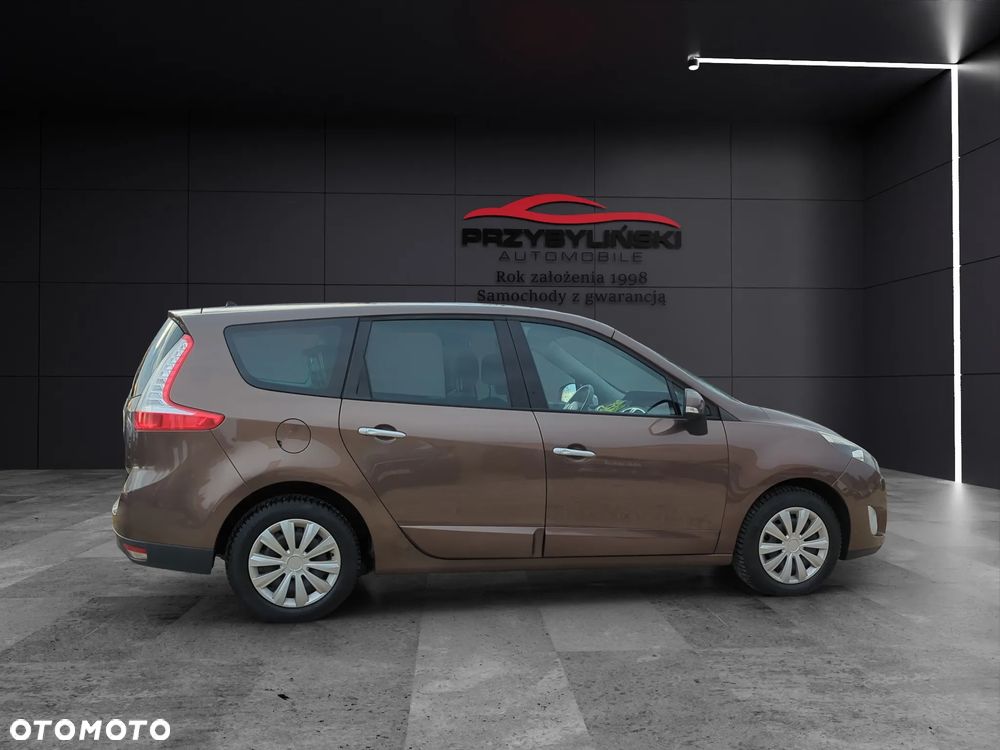 Renault Scenic TCe 130 Dynamique - 10