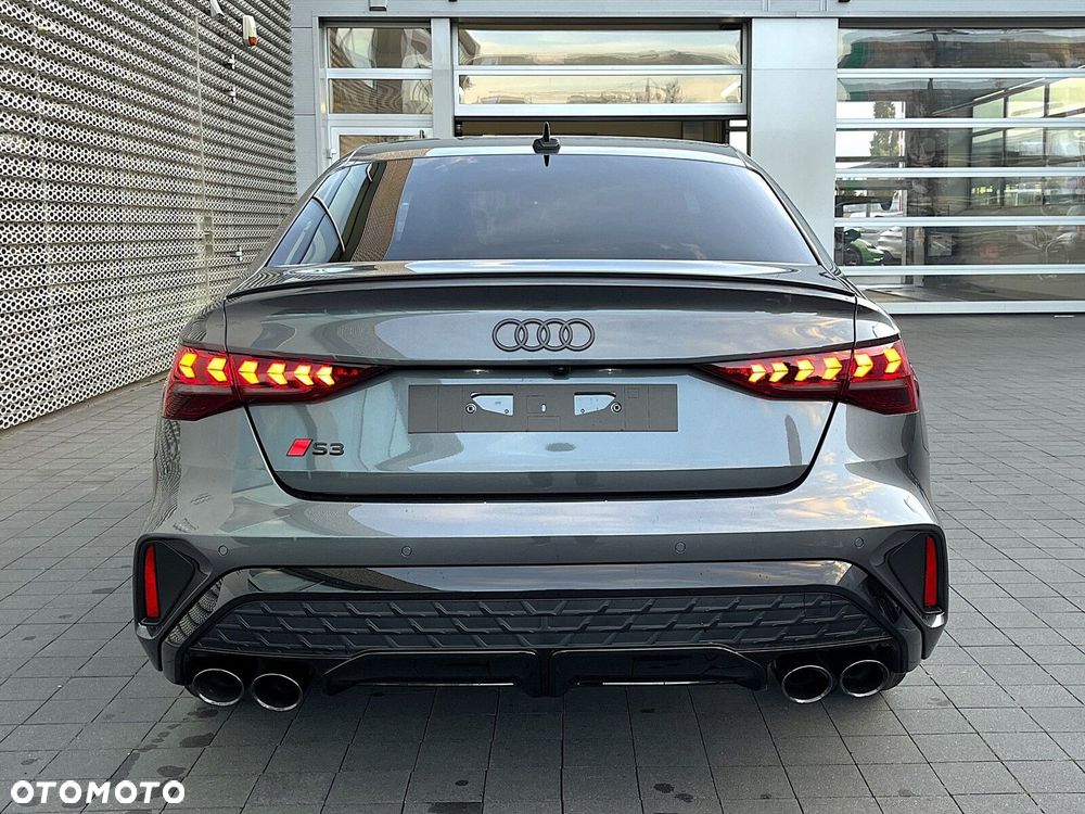 Audi S3 Limousine - 9