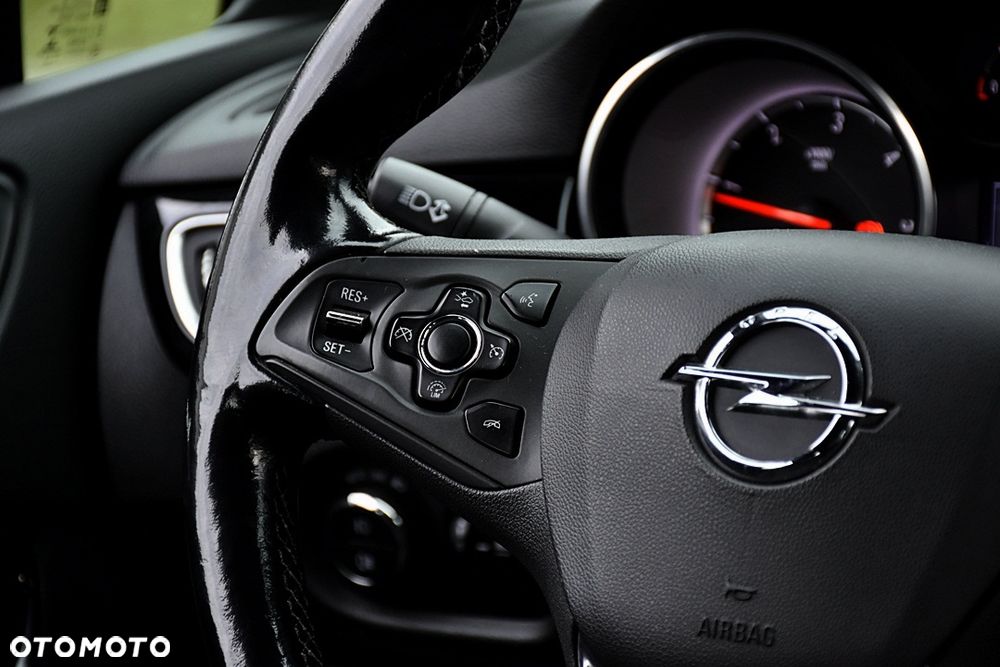 Opel Astra 1.6 CDTI DPF ecoFLEX TourerStart/Stop Exklusiv - 21