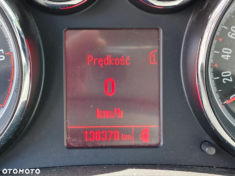 Opel Meriva - 9