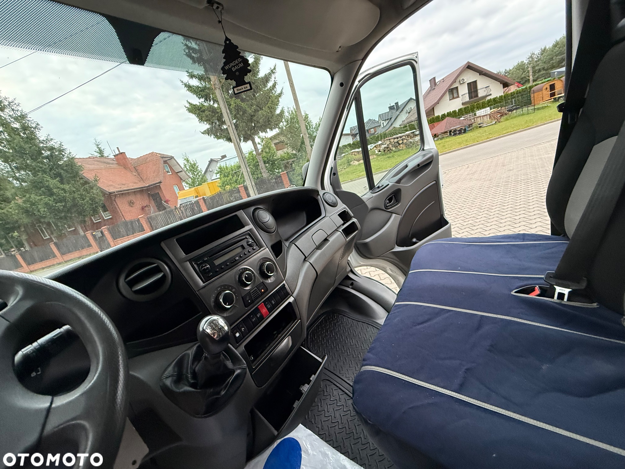 Iveco DAILY 35S - 33