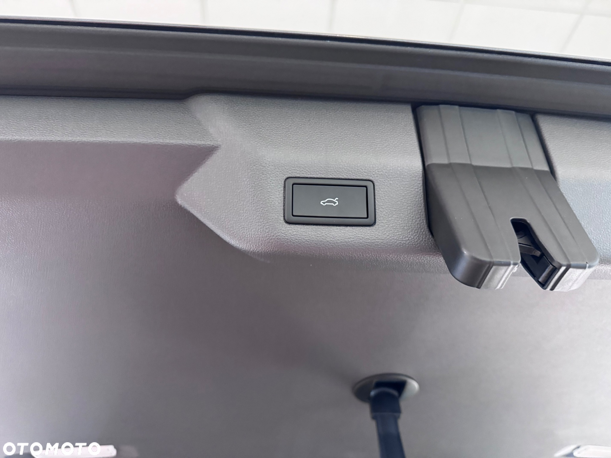Volkswagen Multivan 2.0 TSI L2 Style DSG - 11