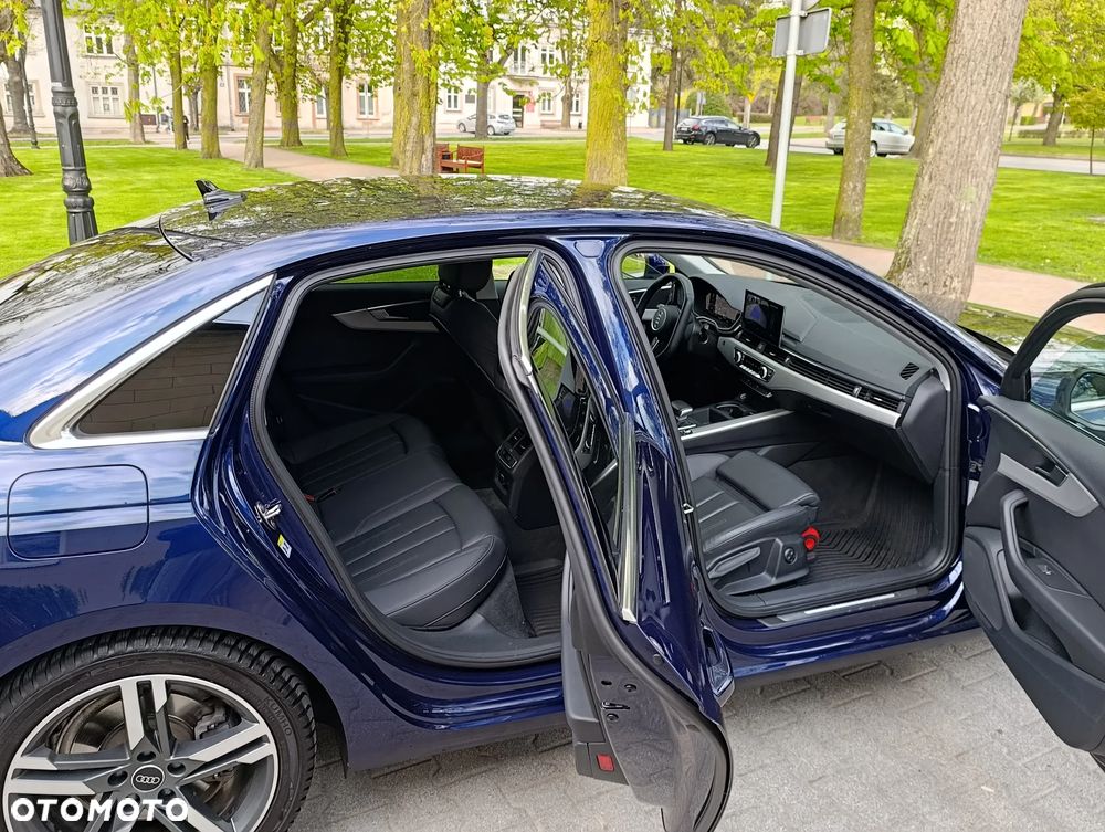Audi A4 Limousine 35 TFSI mHEV S Line S tronic - 26