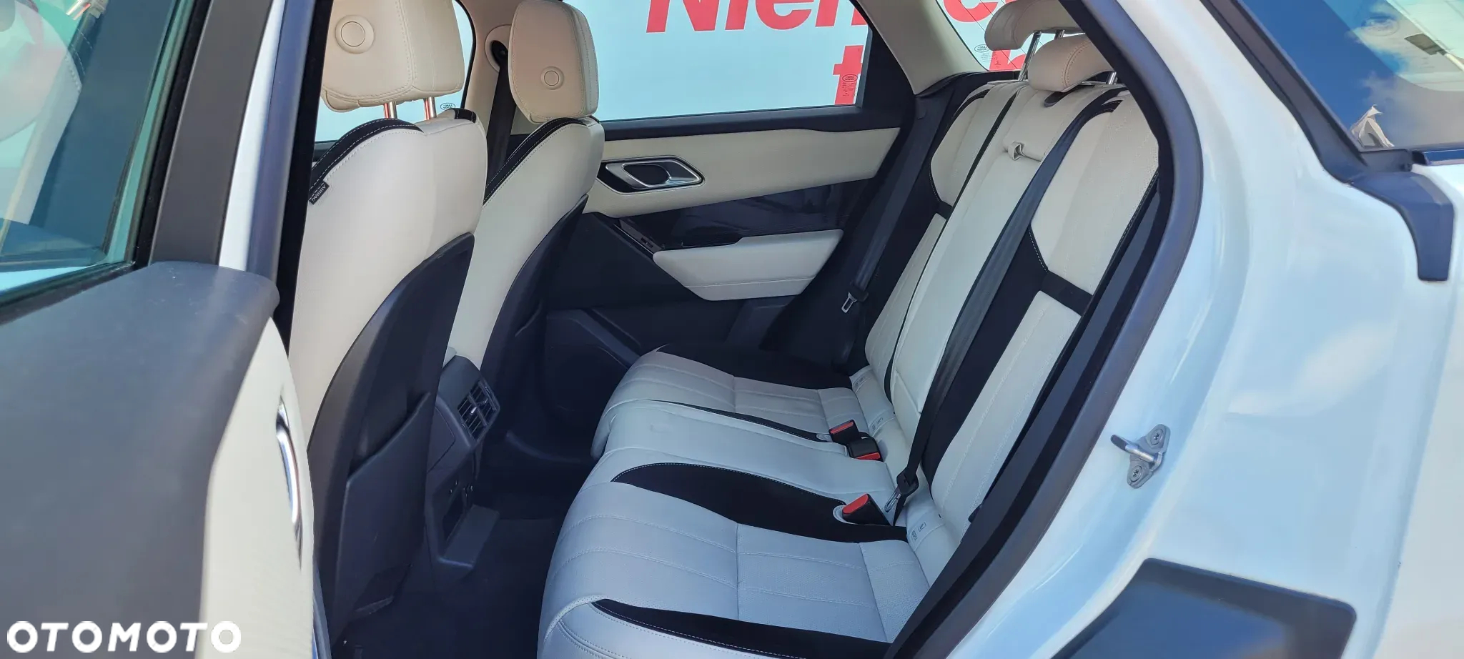 Land Rover Range Rover Velar 2.0 SD4 S - 9